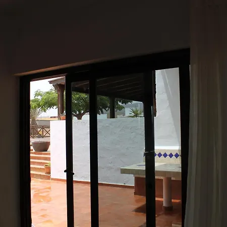 Casa Volcan De Gayria